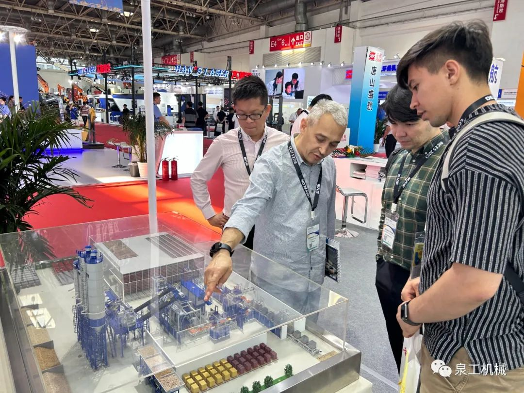 BICES 2023丨綠色裝備，智造未來(lái)！泉工股份閃耀北京工程機(jī)械展